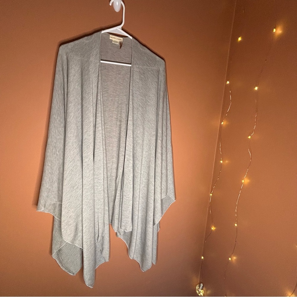 Donni Charm Gray Shrug